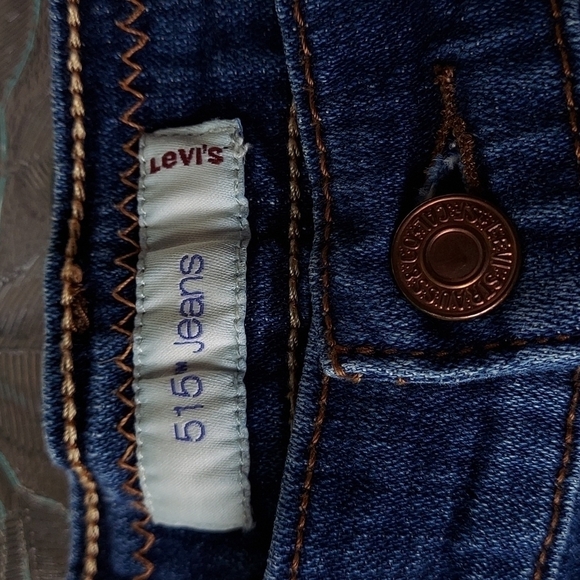 Levi Strauss &Co shorts.Size 12. - Picture 3 of 13